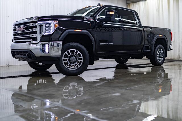2022 GMC Sierra 3500HD 4x4 Crew Cab SLE Diesel BCam Red Deer AB