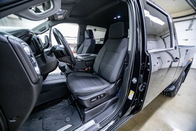 2022 GMC Sierra 3500HD 4x4 Crew Cab SLE Diesel BCam Red Deer AB