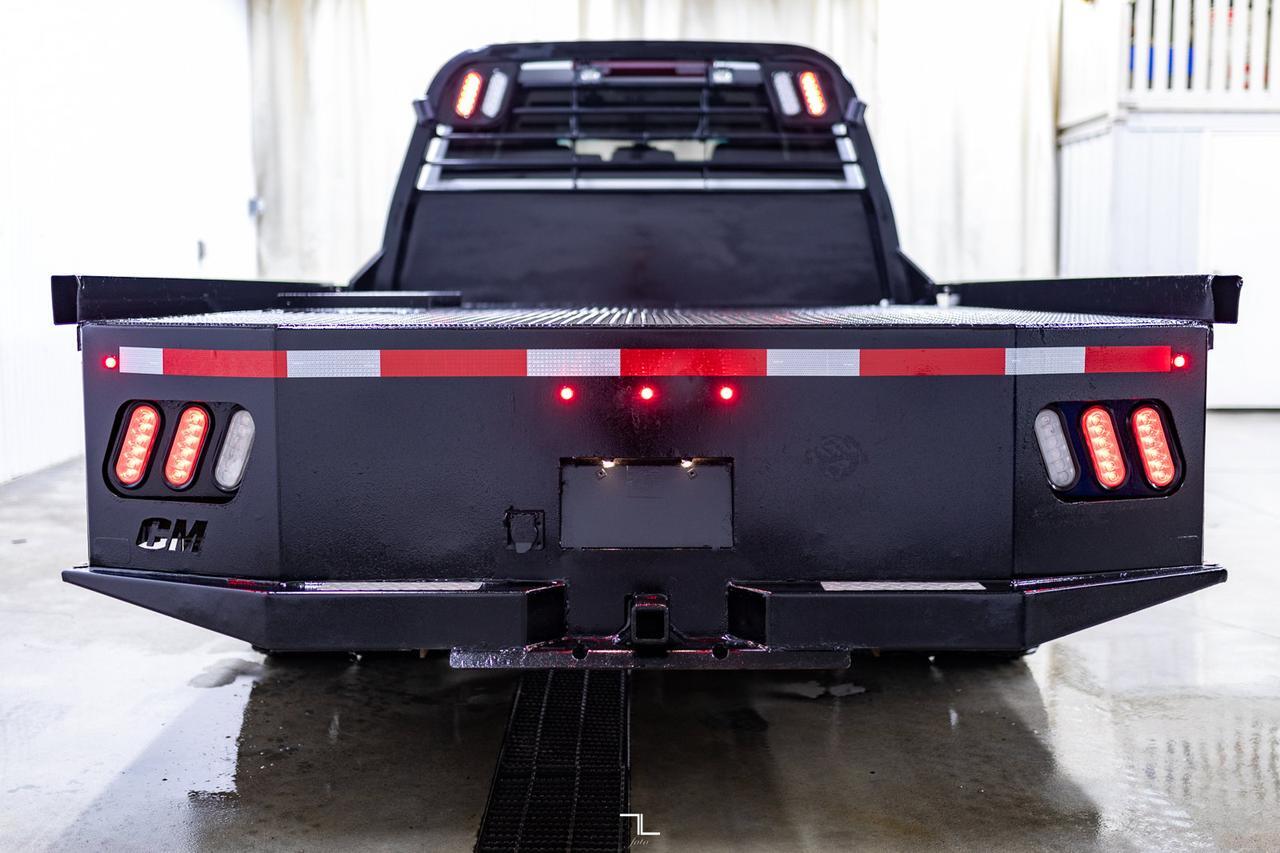 2022 GMC Sierra 3500HD 4x4 Crew Cab SLE Diesel Dually Deck Red Deer AB