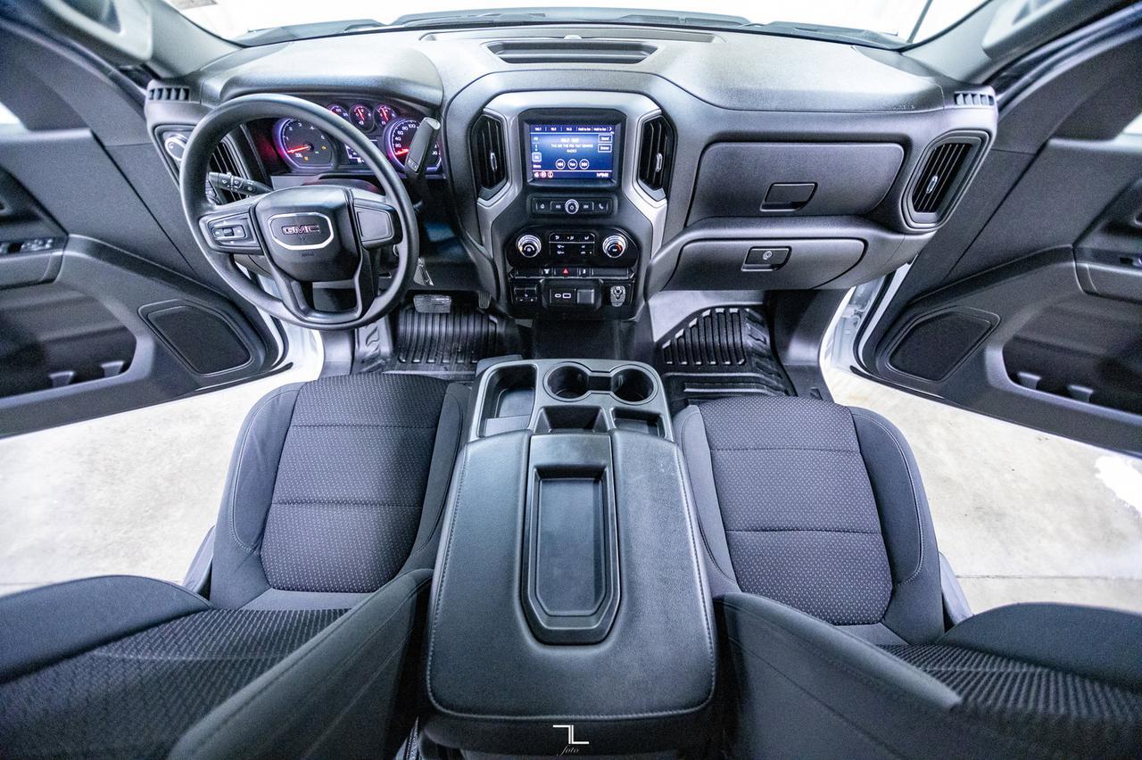 2022 GMC Sierra 3500HD 4x4 Crew Cab SLE Diesel Dually Deck Red Deer AB