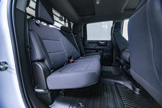 2022 GMC Sierra 3500HD 4x4 Crew Cab SLE Diesel Dually Deck Red Deer AB