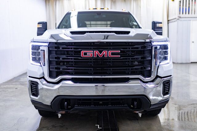 2022 GMC Sierra 3500HD 4x4 Crew Cab SLE Diesel Dually Deck Red Deer AB