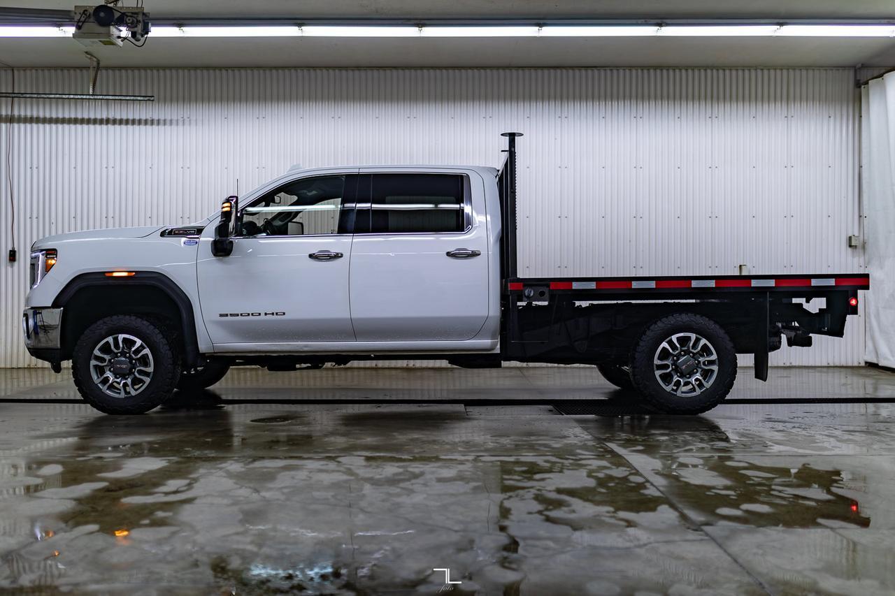 2022 GMC Sierra 3500HD 4x4 Crew Cab SLT Deck Leather BCam Red Deer AB