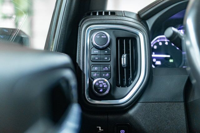 2022 GMC Sierra 3500HD 4x4 Crew Cab SLT Deck Leather BCam Red Deer AB