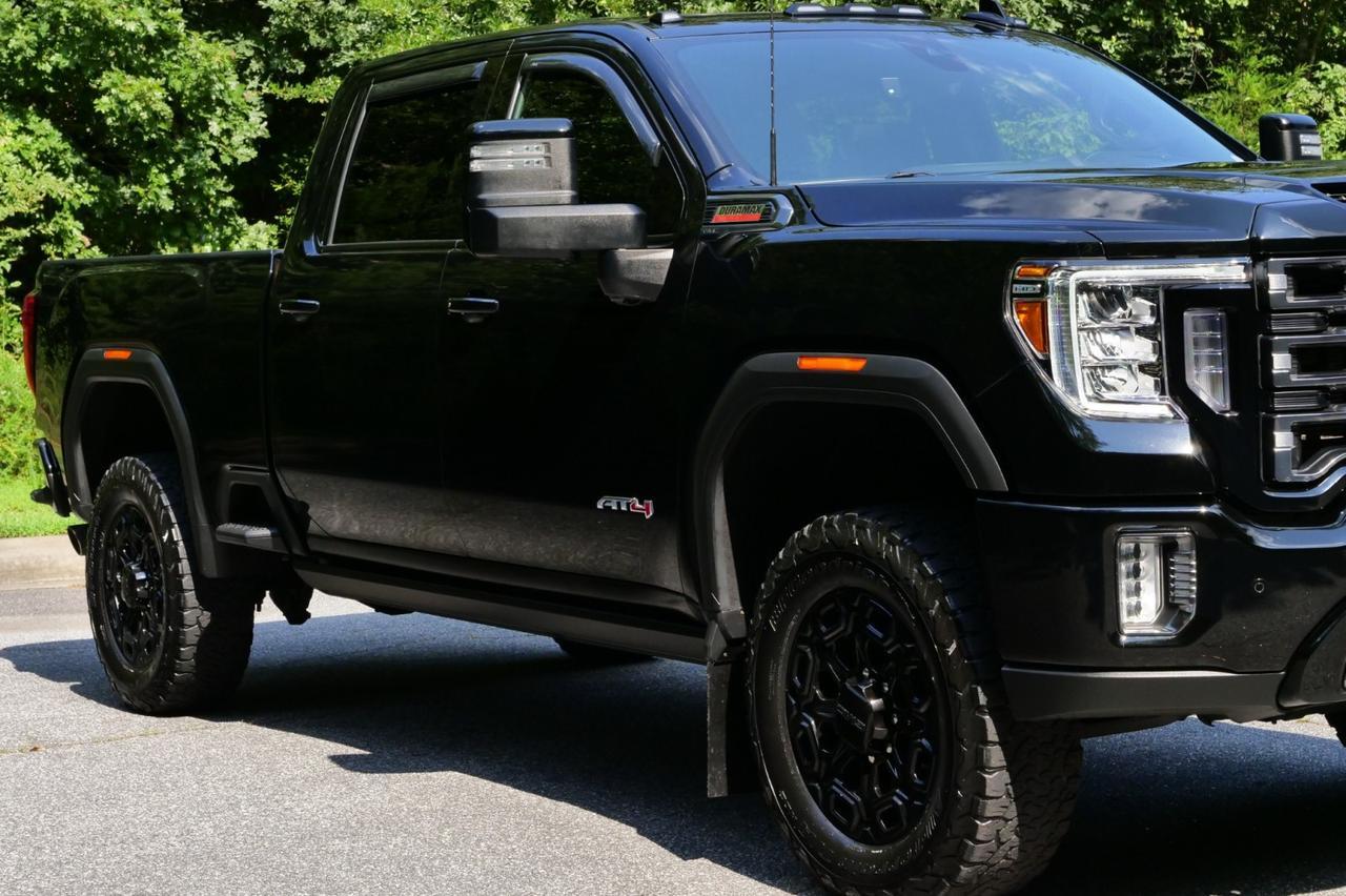 2022 GMC Sierra 3500HD AT4 4x4 / Duramax Turbo Diesel / Technology Package! Lincolnton NC