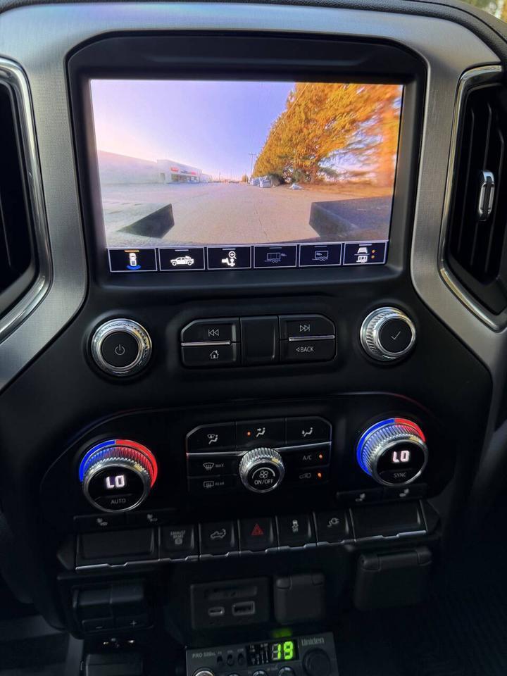 2022 GMC Sierra 3500HD SLT 4x4 4dr Crew Cab LB DRW Eldridge IA