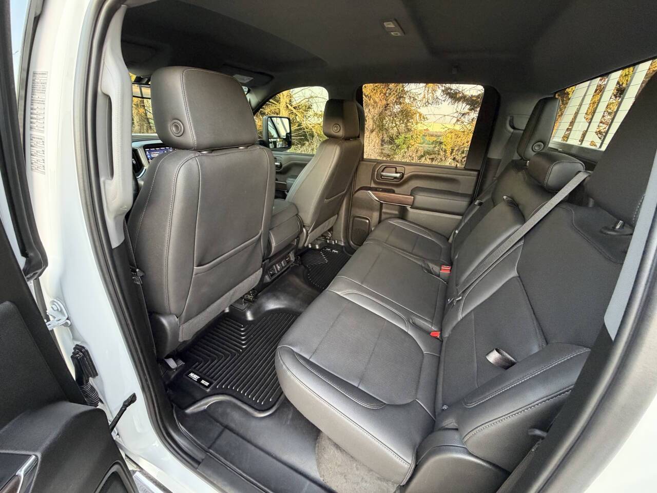 2022 GMC Sierra 3500HD SLT 4x4 4dr Crew Cab LB DRW Eldridge IA