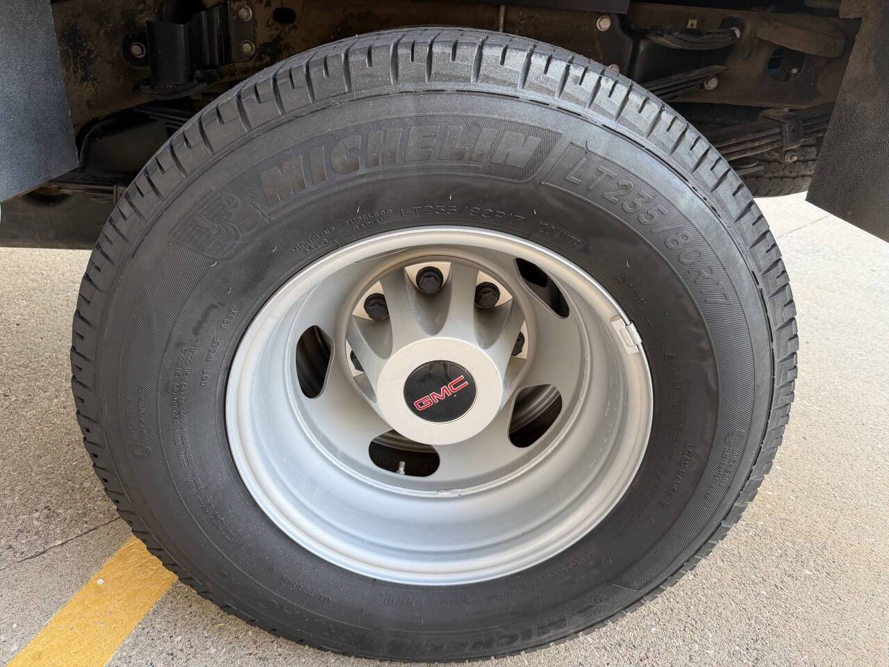 2022 GMC Sierra 3500HD SLT 4x4 4dr Crew Cab LB DRW Eldridge IA