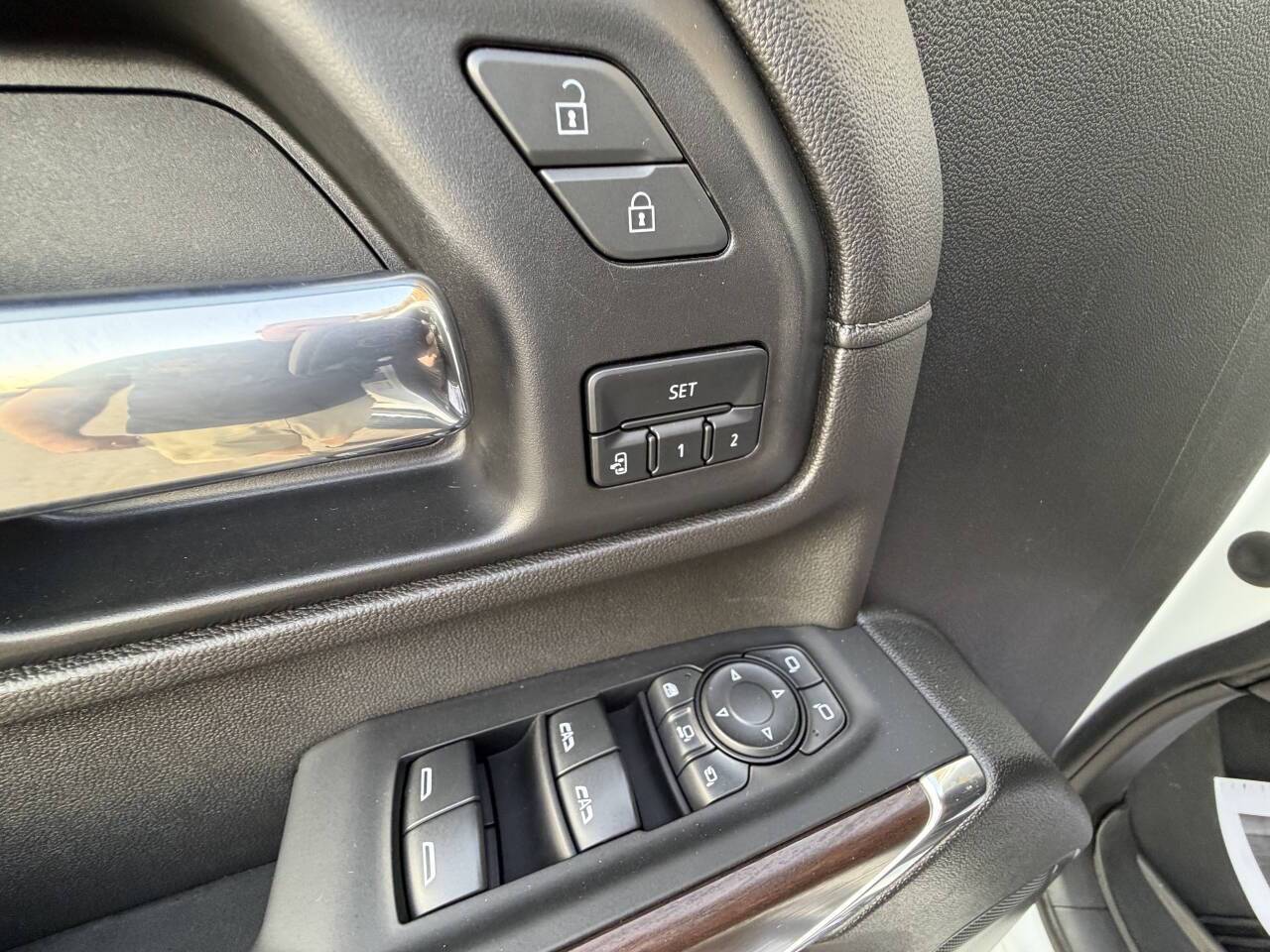 2022 GMC Sierra 3500HD SLT 4x4 4dr Crew Cab LB DRW Eldridge IA