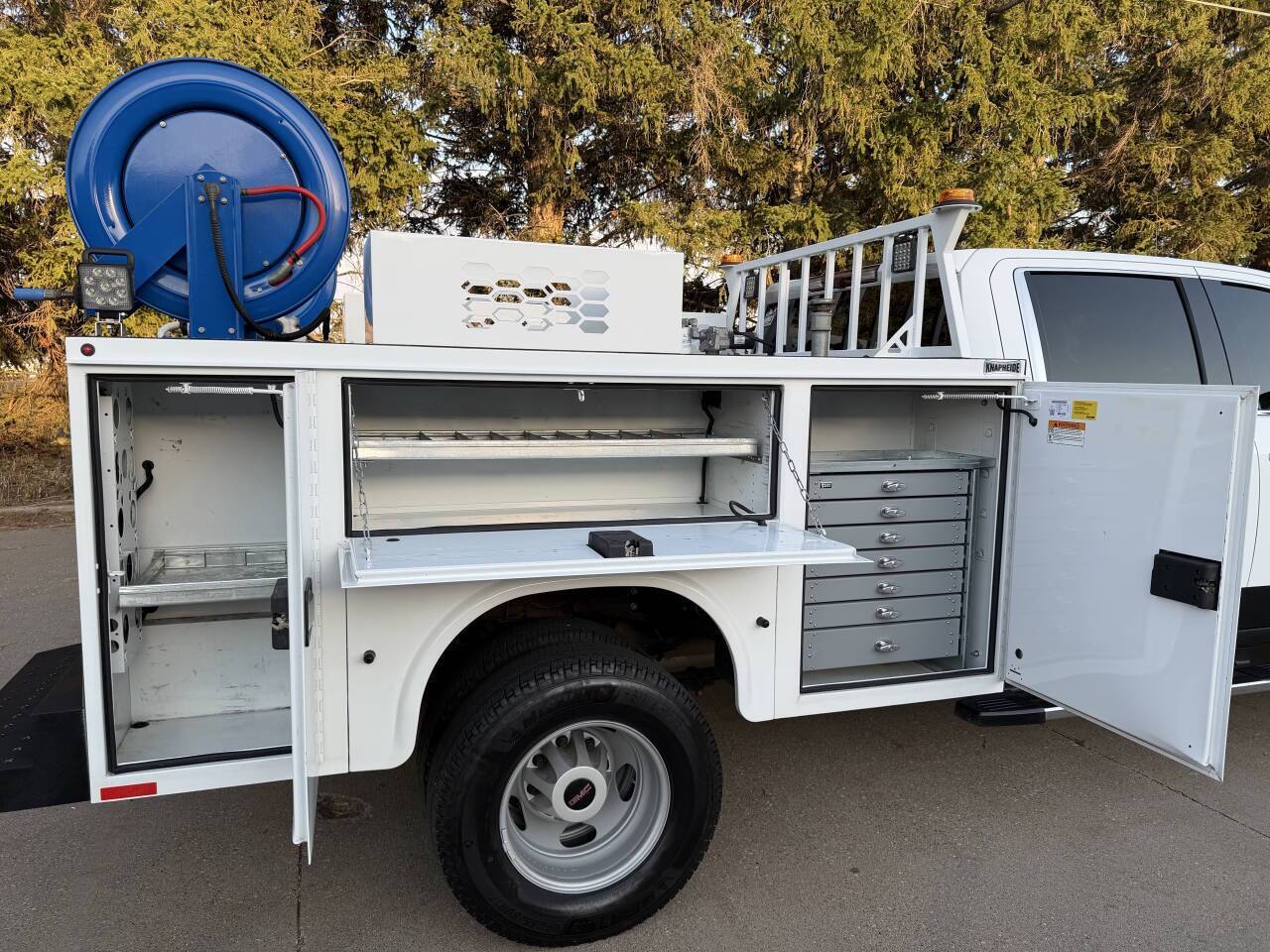 2022 GMC Sierra 3500HD SLT 4x4 4dr Crew Cab LB DRW Eldridge IA