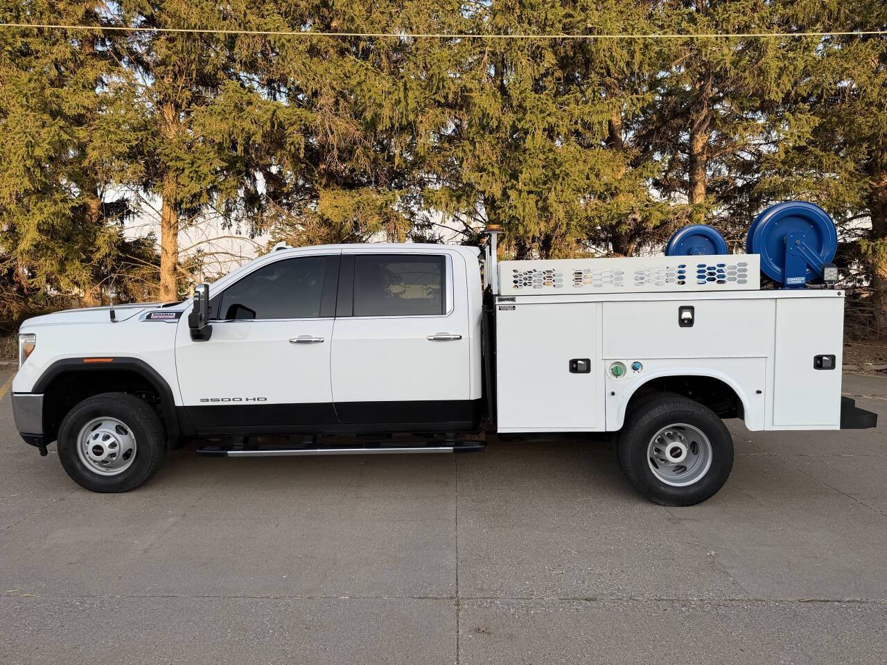 2022 GMC Sierra 3500HD SLT 4x4 4dr Crew Cab LB DRW Eldridge IA