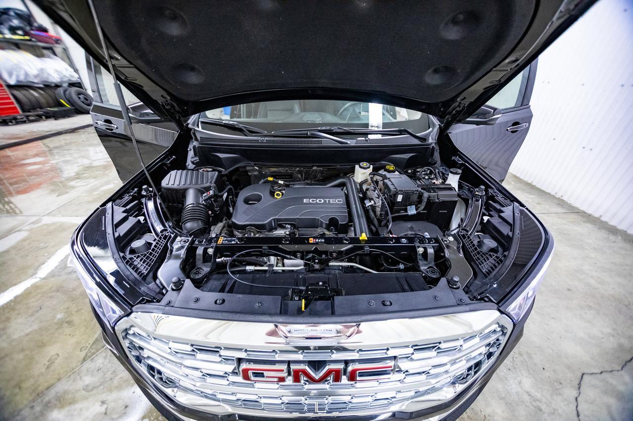 2022 GMC Terrain AWD Denali Leather Roof Nav Red Deer AB