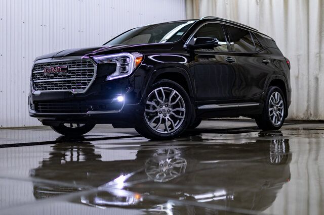 2022 GMC Terrain AWD Denali Leather Roof Nav Red Deer AB
