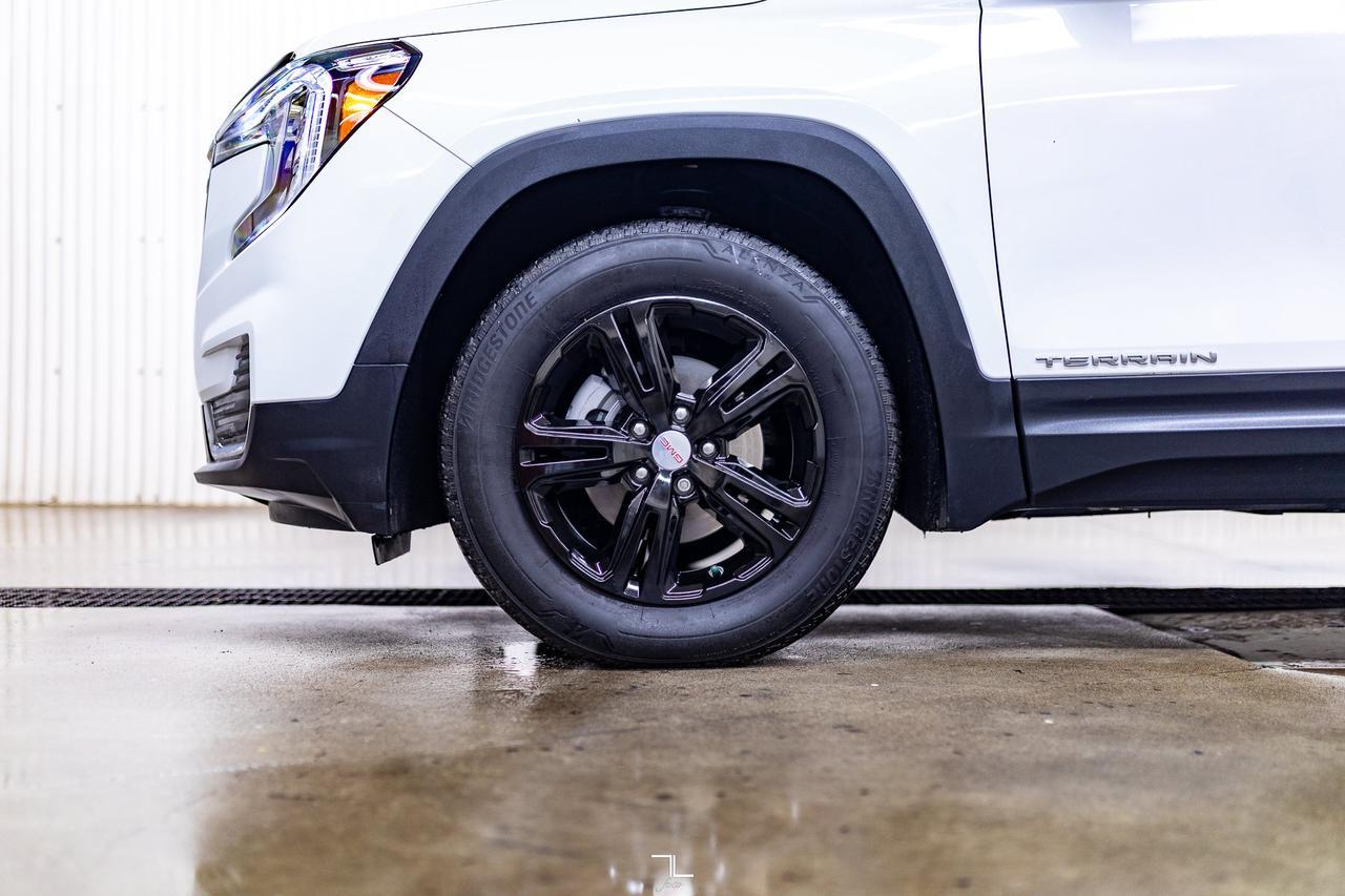 2022 GMC Terrain AWD SLE Nav Roof BCam Red Deer AB
