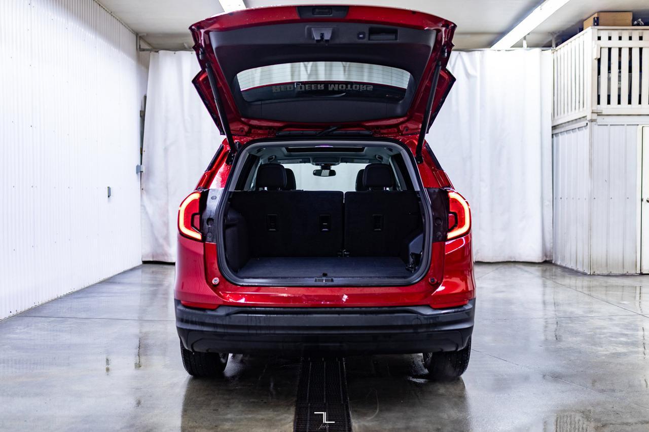 2022 GMC Terrain AWD SLE Nav Roof BCam Red Deer AB