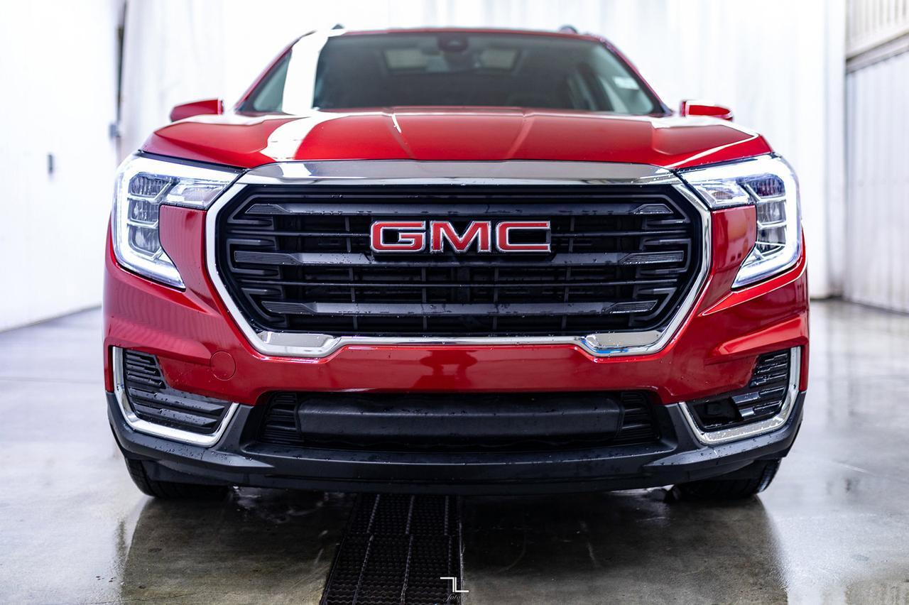2022 GMC Terrain AWD SLE Nav Roof BCam Red Deer AB