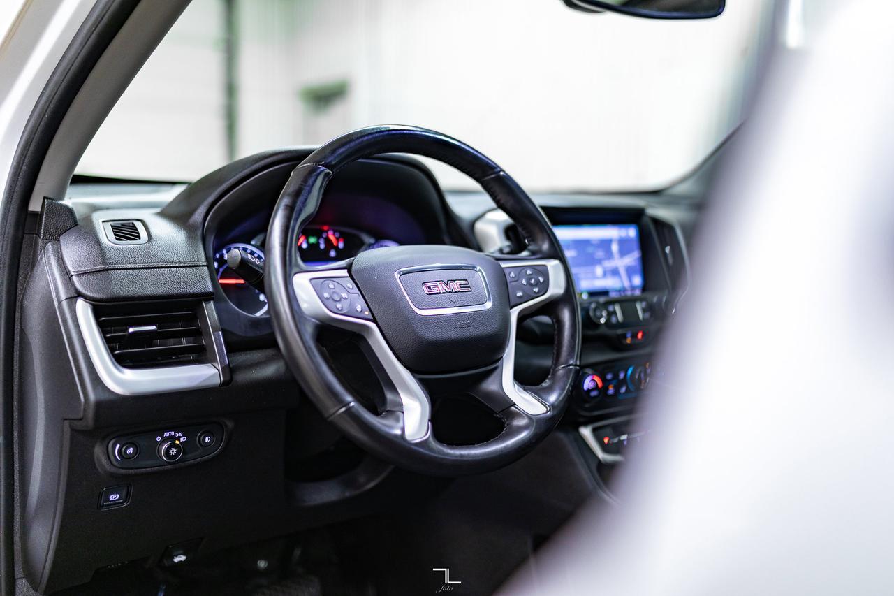 2022 GMC Terrain AWD SLT Leather Roof Nav BCam Red Deer AB