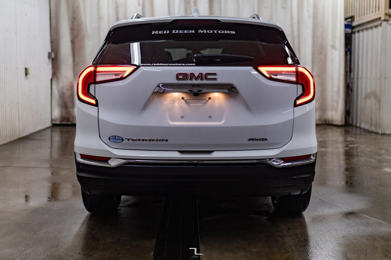 2022 GMC Terrain AWD SLT Leather Roof Nav BCam Red Deer AB