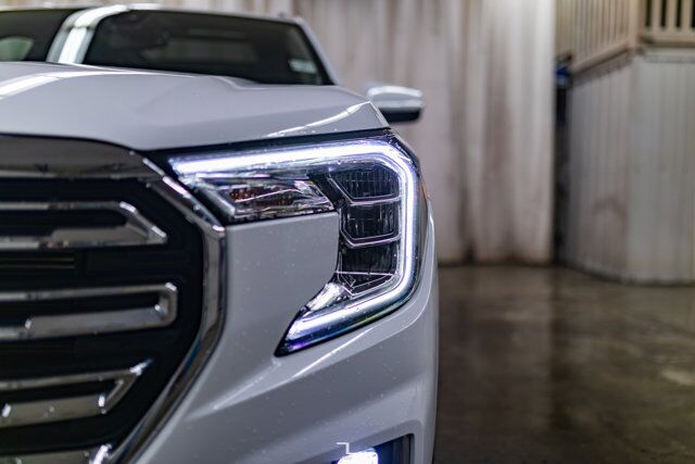 2022 GMC Terrain AWD SLT Leather Roof Nav BCam Red Deer AB