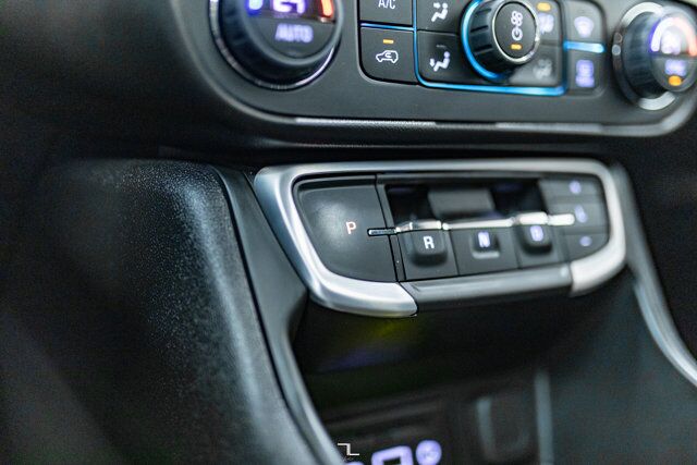 2022 GMC Terrain AWD SLT Leather Roof Nav BCam Red Deer AB