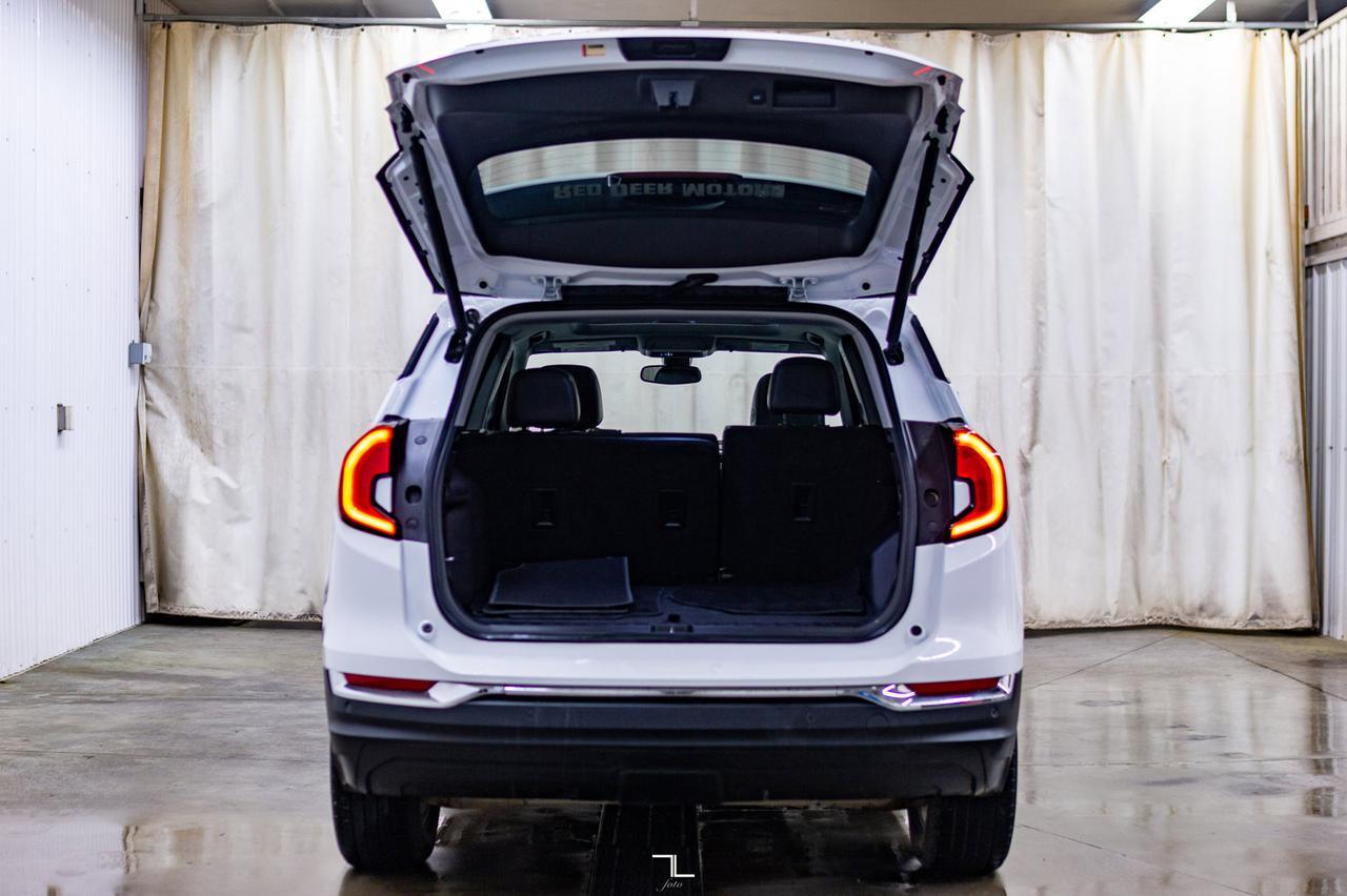 2022 GMC Terrain AWD SLT Leather Roof Nav BCam Red Deer AB