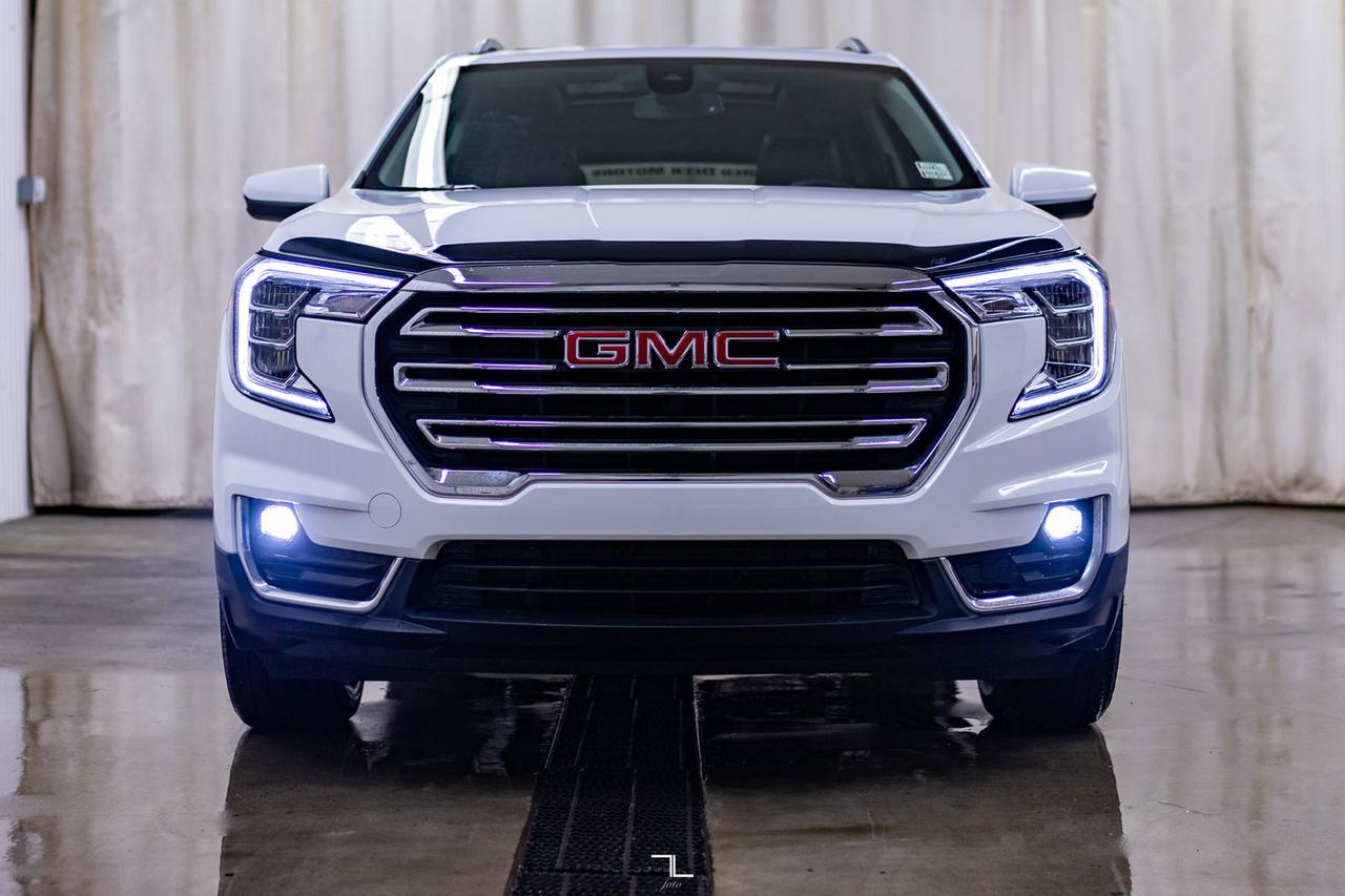 2022 GMC Terrain AWD SLT Leather Roof Nav BCam Red Deer AB