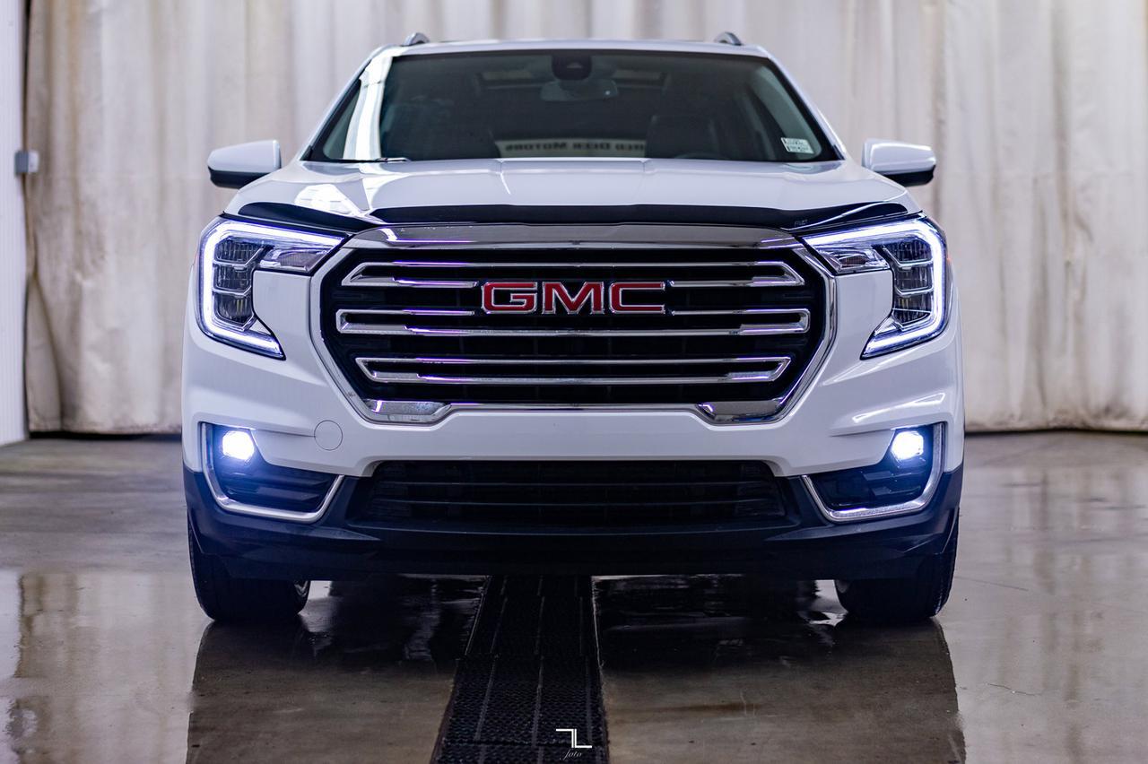 2022 GMC Terrain AWD SLT Leather Roof Nav BCam Red Deer AB