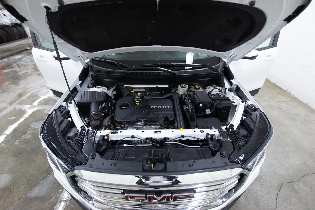 2022 GMC Terrain AWD SLT Leather Roof Nav BCam Red Deer AB