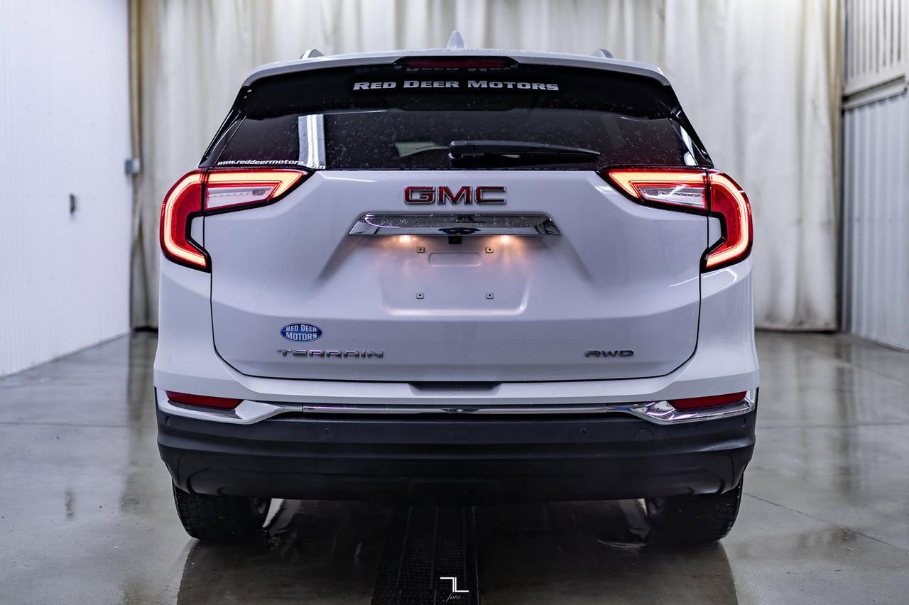 2022 GMC Terrain AWD SLT Leather Roof Nav BCam Red Deer AB