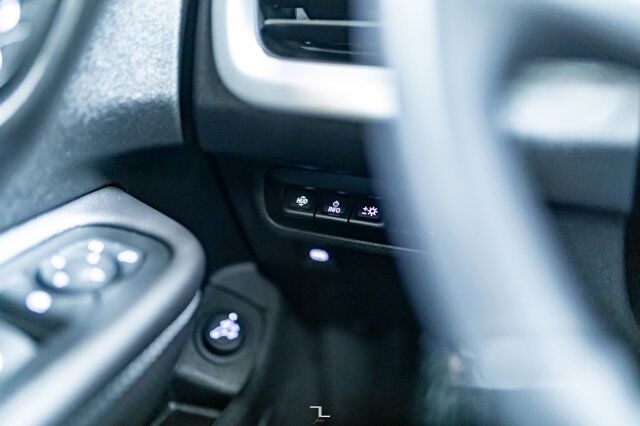 2022 GMC Terrain AWD SLT Leather Roof Nav BCam Red Deer AB