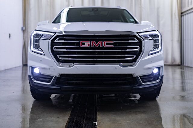 2022 GMC Terrain AWD SLT Leather Roof Nav BCam Red Deer AB
