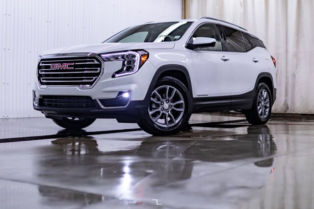 2022 GMC Terrain AWD SLT Leather Roof Nav BCam Red Deer AB