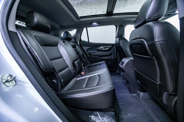 2022 GMC Terrain AWD SLT Leather Roof Nav BCam Red Deer AB