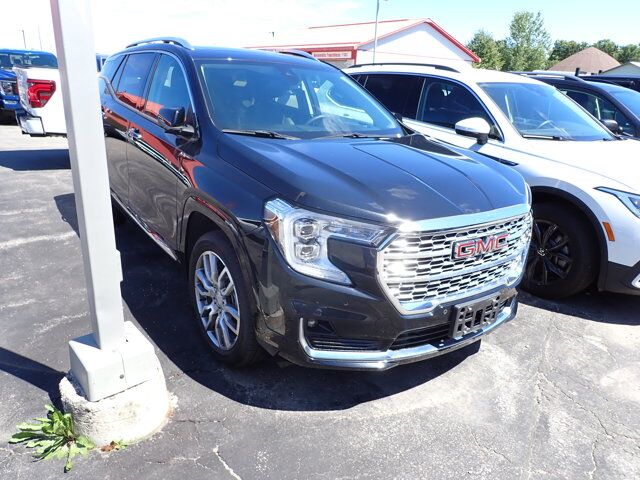 2022 GMC Terrain Denali AWD 4DR Listowel ON