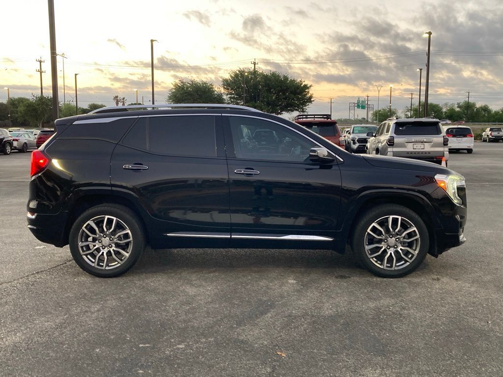 2022 GMC Terrain Denali