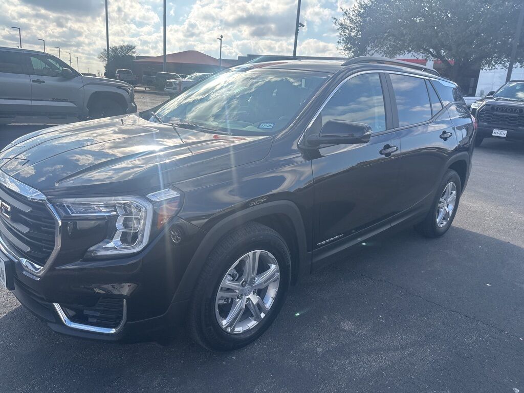 2022 GMC Terrain SLE