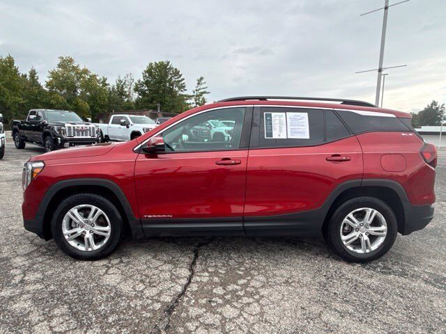 2022 GMC Terrain SLE