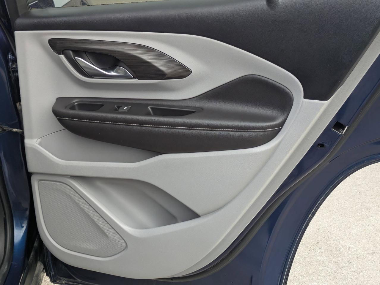 2022 GMC Terrain SLT Castroville TX