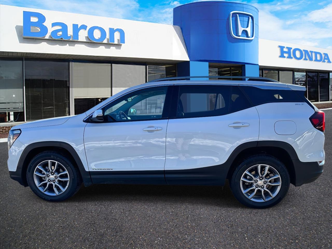 2022 GMC Terrain SLT