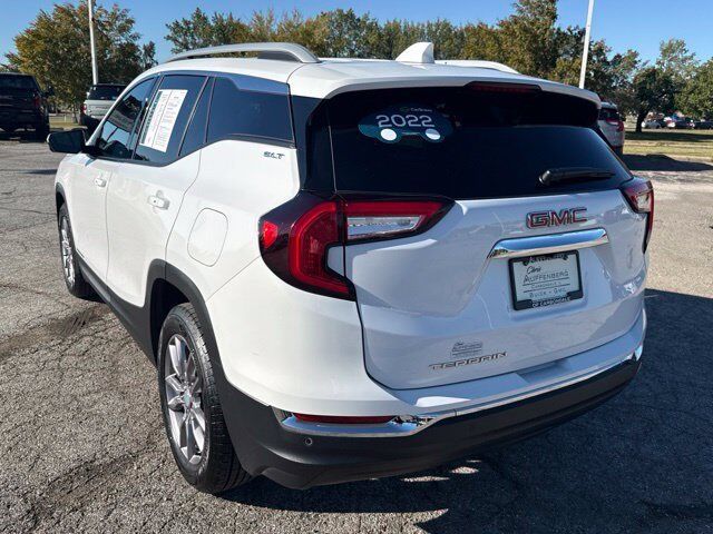 2022 GMC Terrain SLT