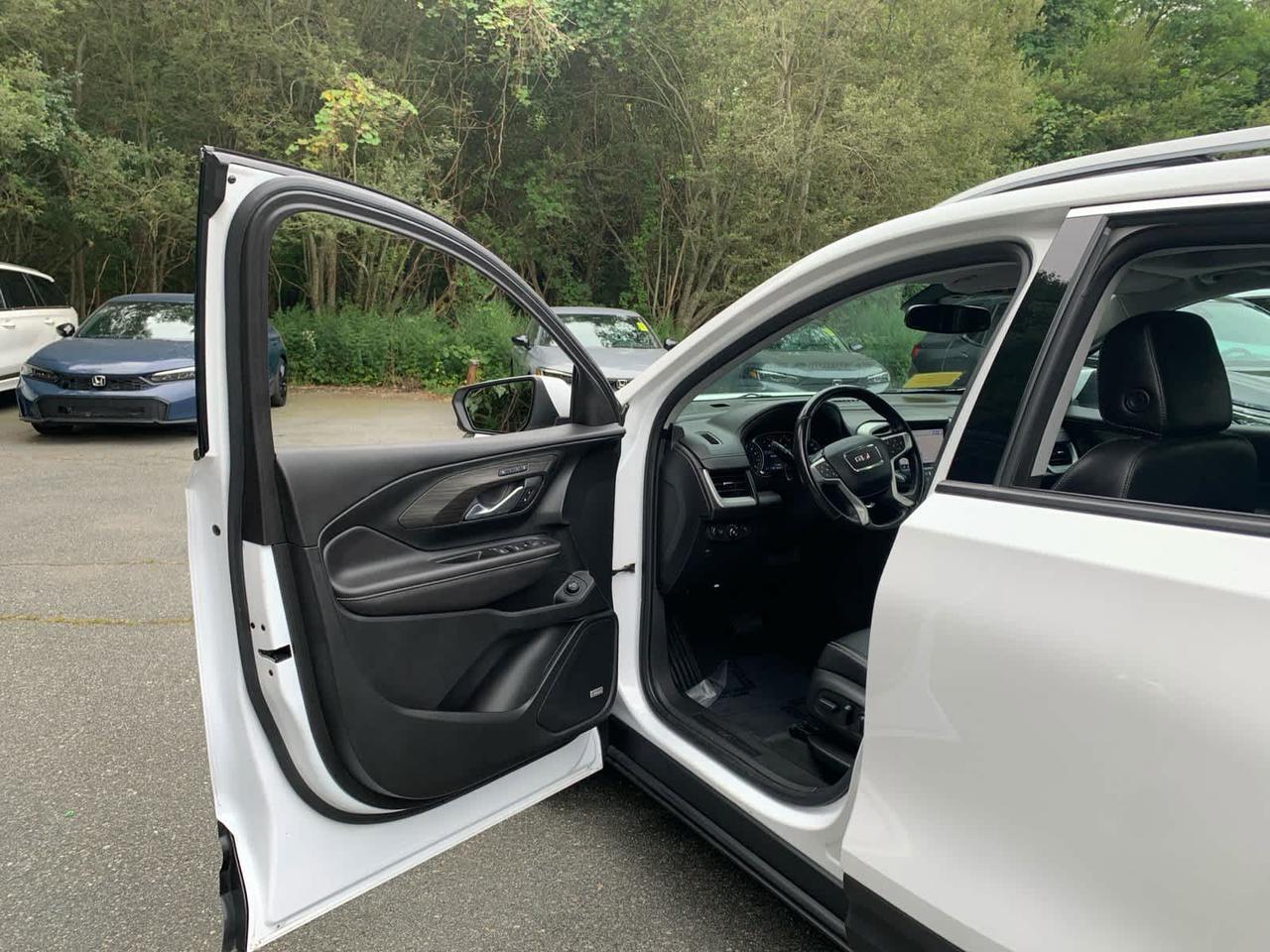 2022 GMC Terrain SLT Dartmouth MA