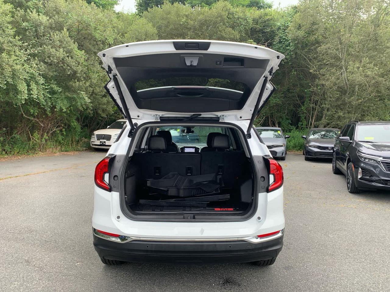 2022 GMC Terrain SLT Dartmouth MA