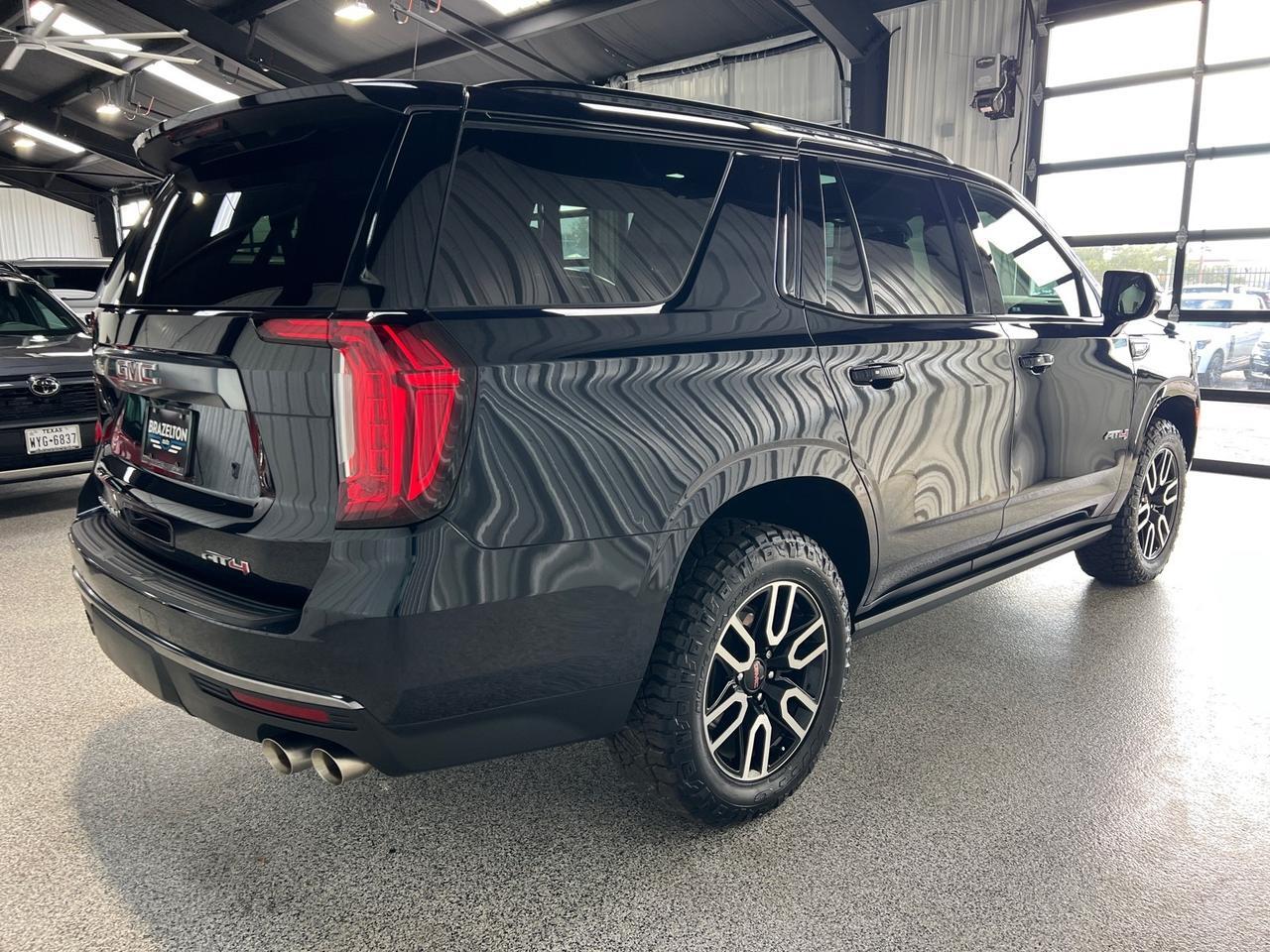 2022 GMC Yukon AT4, 6.2L, Power Boards, Pano Roof, Buckets