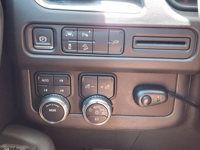 2022 GMC Yukon AT4 Grapevine TX