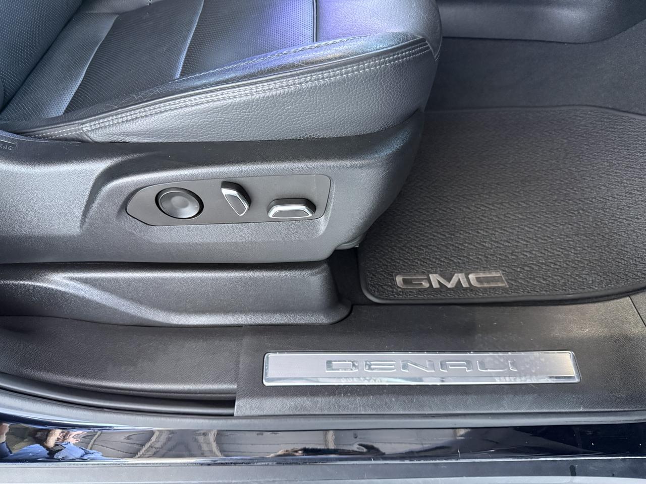 2022 GMC Yukon Denali Knoxville TN