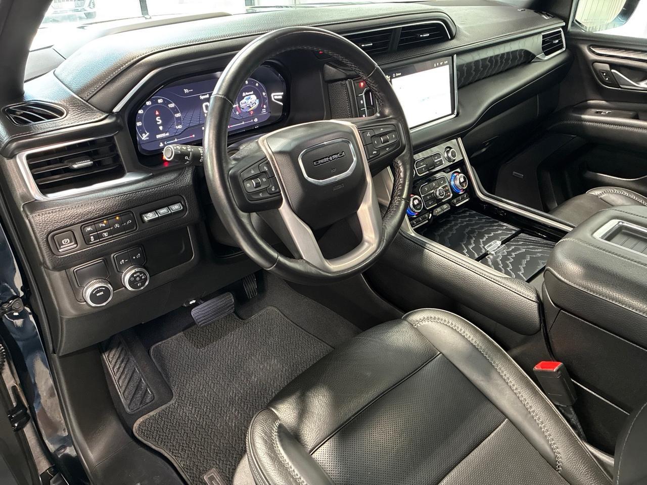 2022 GMC Yukon Denali, Pano Roof, 22in Wheels Houston TX