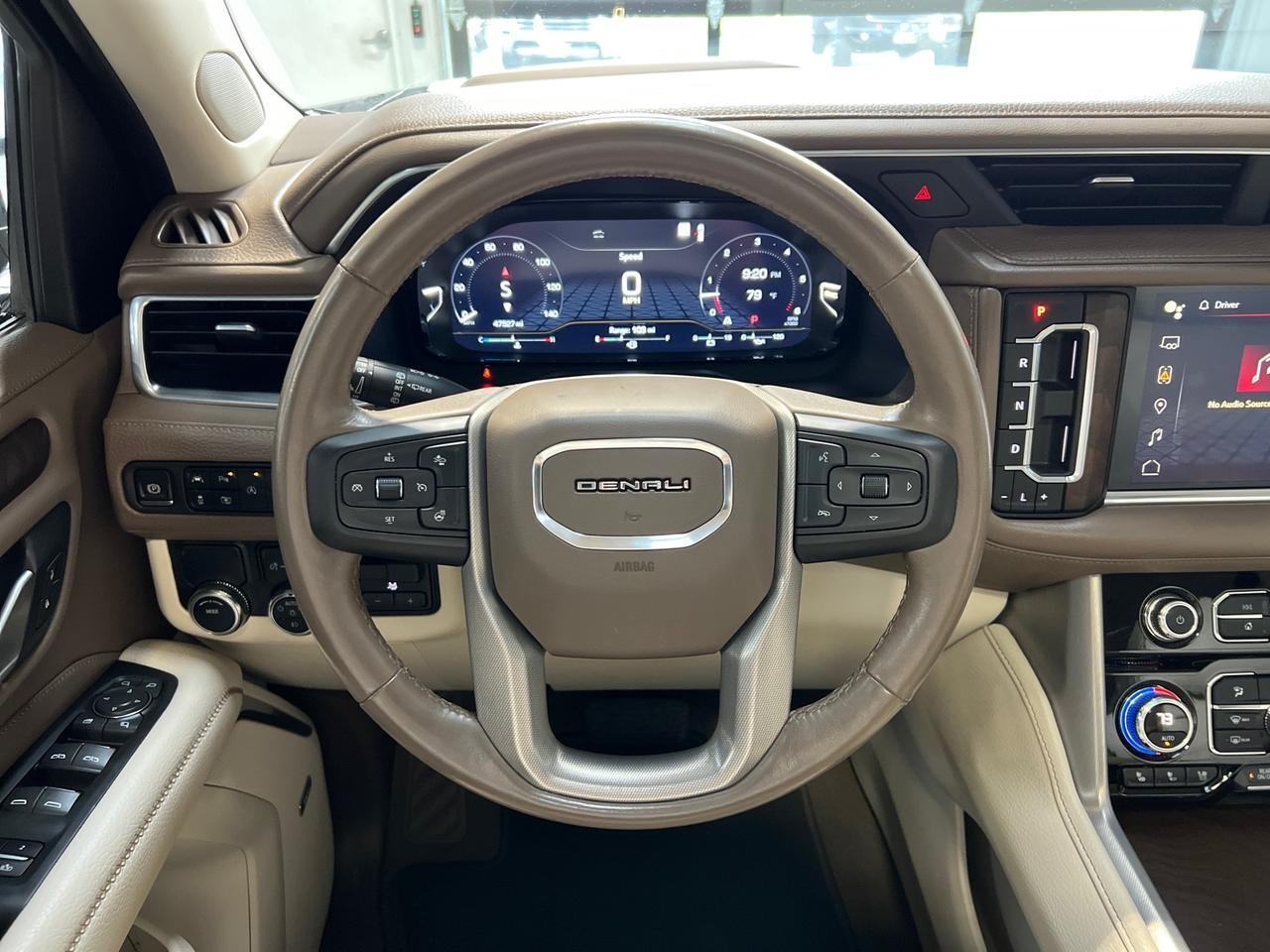 2022 GMC Yukon Denali, Premium Pkg (Power Board, Pano Roof, 22in Wheels, Adaptive Cruise), Max Tow Houston TX