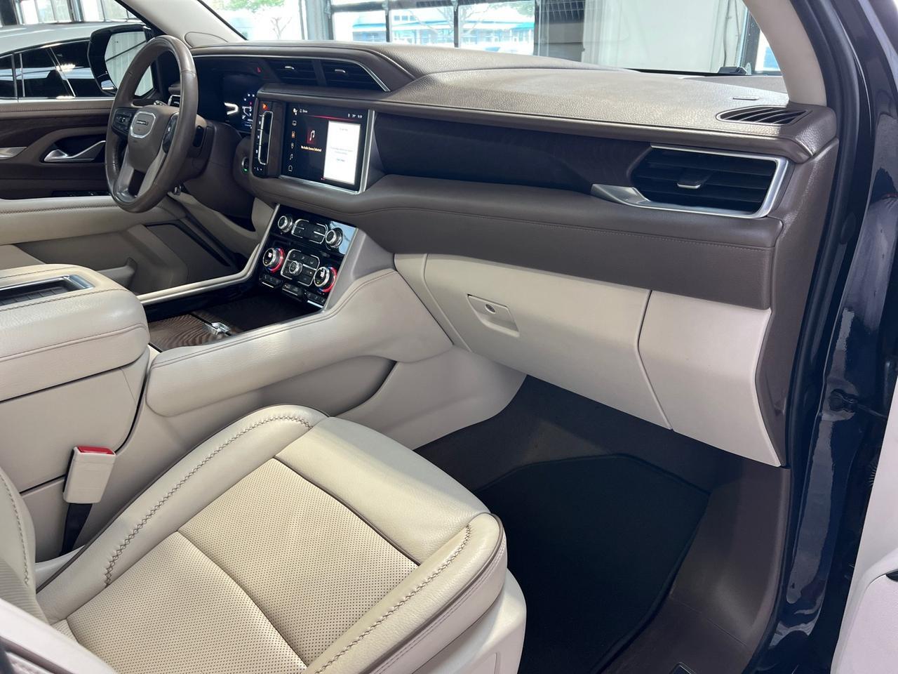 2022 GMC Yukon Denali, Premium Pkg (Power Board, Pano Roof, 22in Wheels, Adaptive Cruise), Max Tow Houston TX