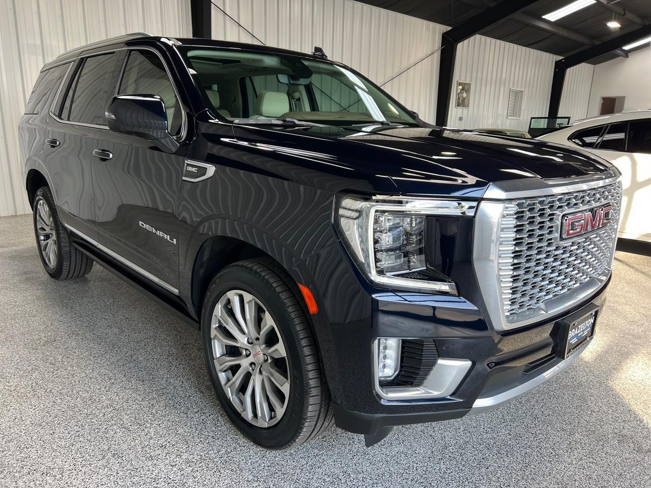 2022 GMC Yukon Denali, Premium Pkg (Power Board, Pano Roof, 22in Wheels, Adaptive Cruise), Max Tow Houston TX