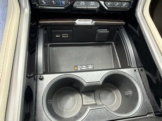 2022 GMC Yukon Denali Carbondale IL